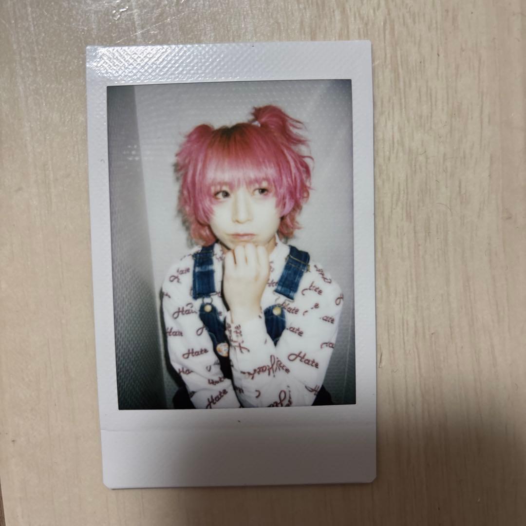 甘い暴力 啓 チェキ - メルカリ