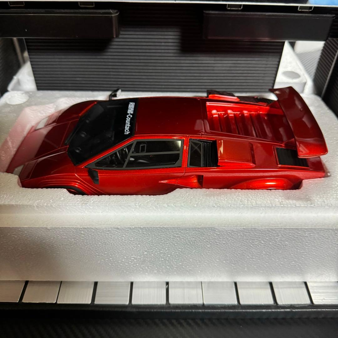 未展示品GTスピリット1/18ケーニッヒスペシャル カウンタックレッドメタリック