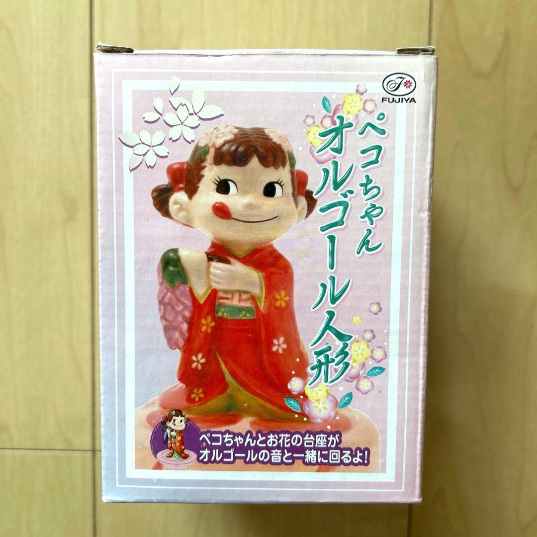 不二家 ペコちゃん オルゴール人形 - メルカリ