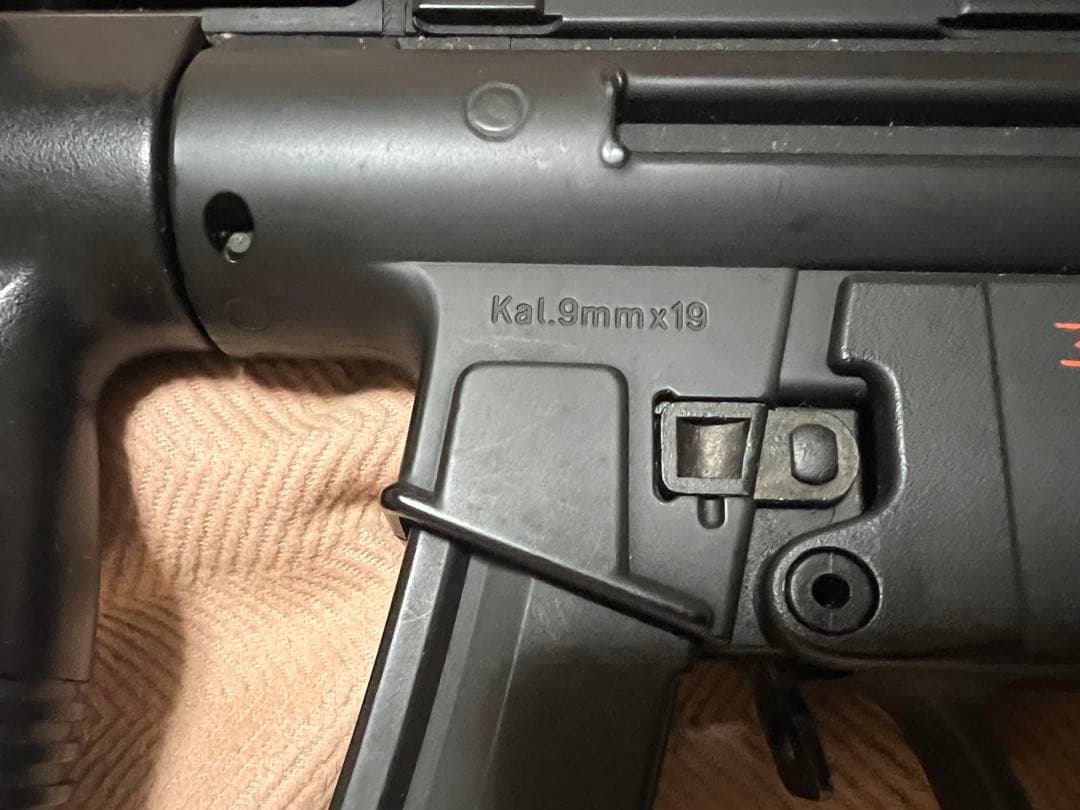東京マルイ H&K MP5 kurz A4 電動ガン