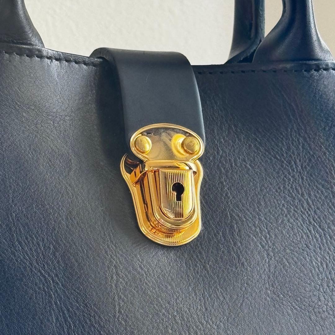 極美品 LONA ロナ RINバッグ ブラック 箔押しDカン