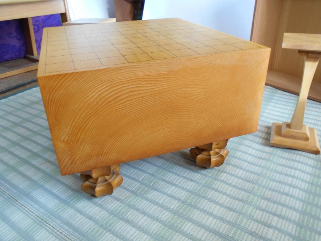 将棋盤脚付き5寸／本榧／板目／盤カバー付き／駒台／※難有