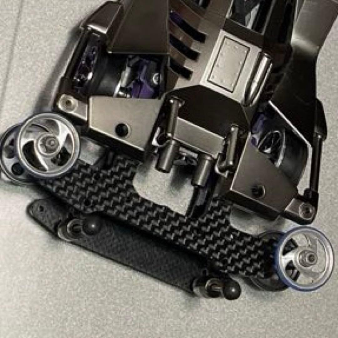 ミニ四駆 ブロッケンギガント（ブラックメタルスペシャル）サスペンション車