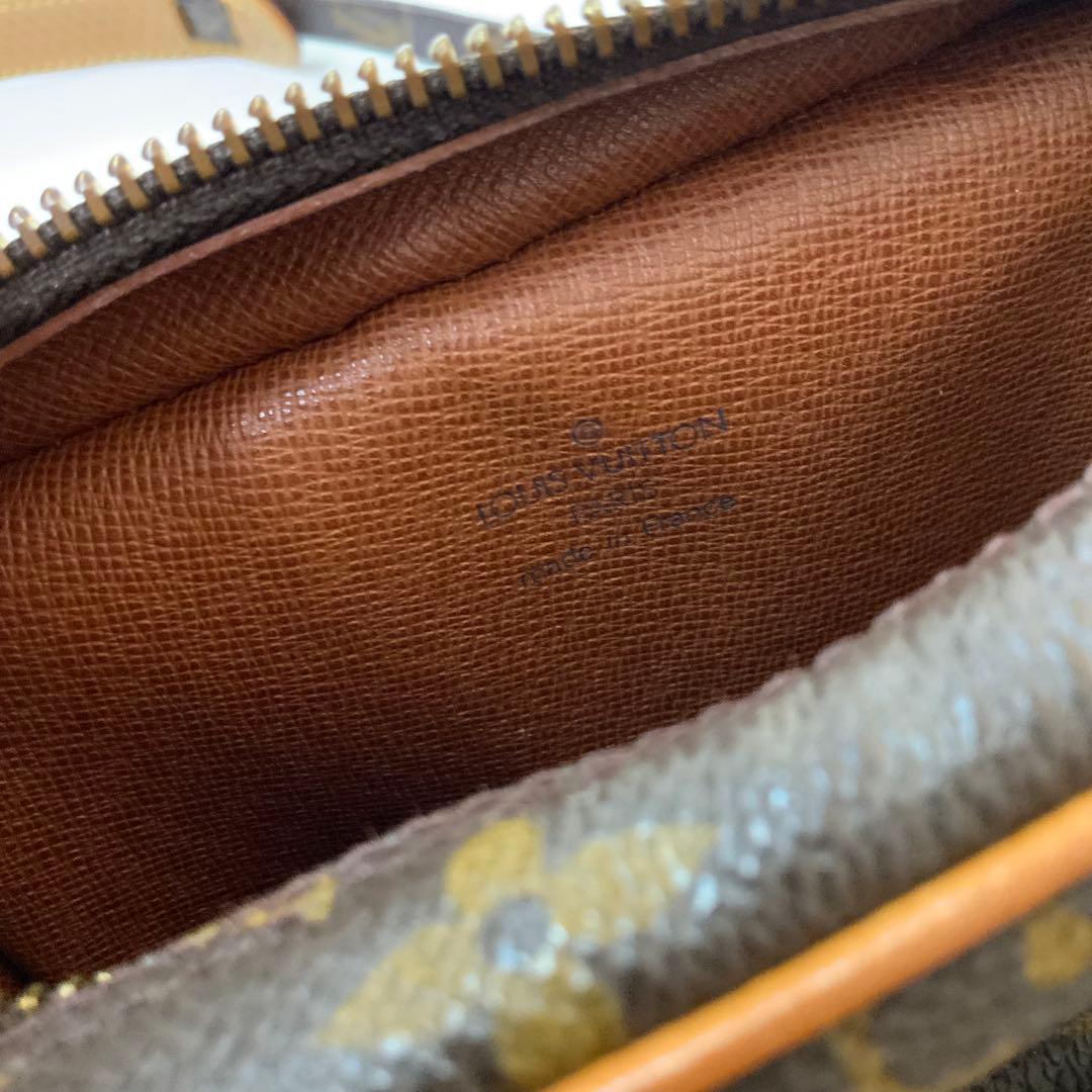 ルイヴィトン モノグラム アマゾン ショルダーバッグ
