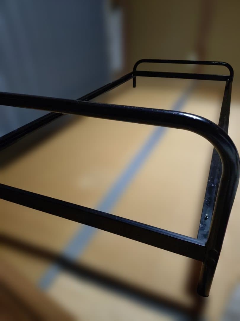 シングルベッド (マットレス付き)