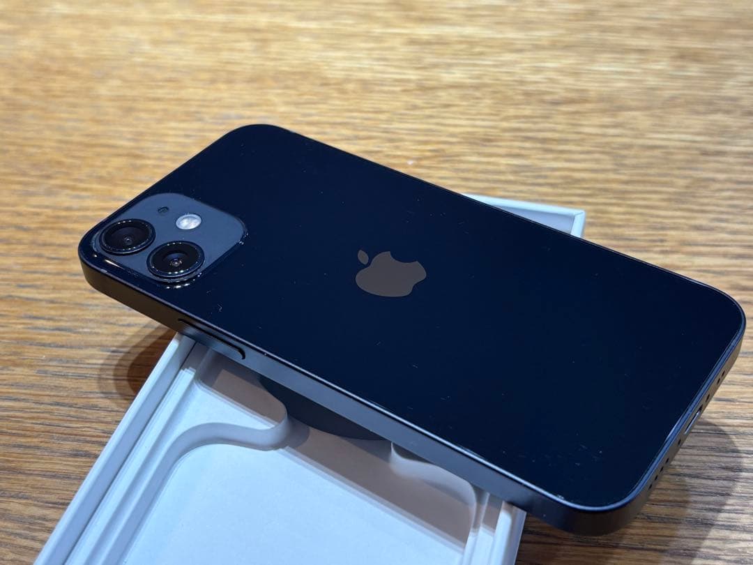 ①iPhone 12 mini 128GB