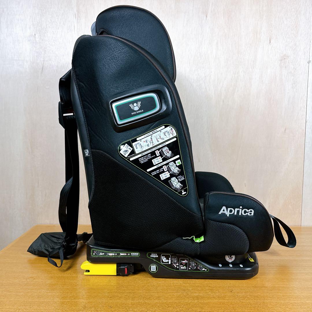 【丸洗い済み】Aprica フォームフィット ISOFIXセーフティープラス