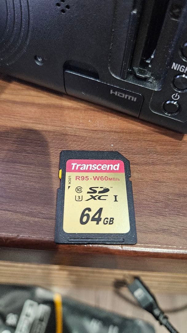 SONY 4K ビデオカメラ本体　FDR-AX55 訳あり