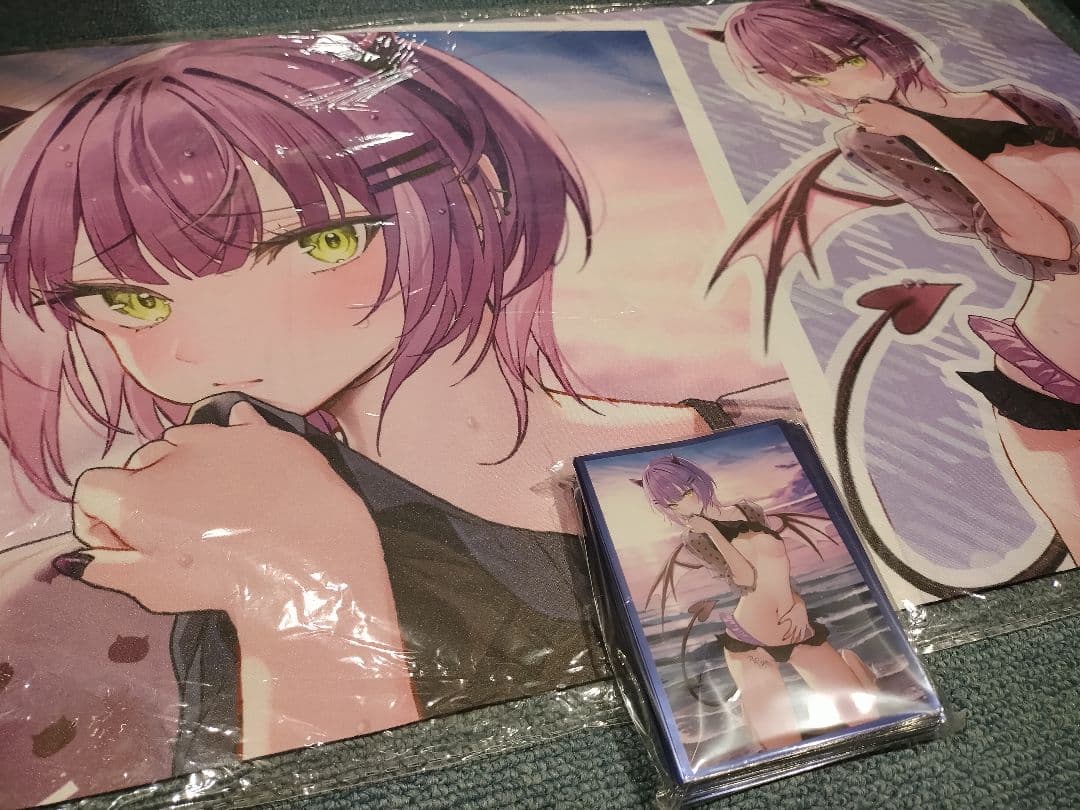 常闇トワ 水着 さなだケイスイ スリーブ プレマ プレイマット白詰草