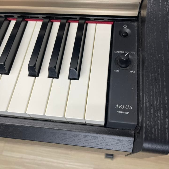 電子ピアノ ヤマハ YDP-162B 2013年製 i133 YAMAHA YDP-162R 2013年製