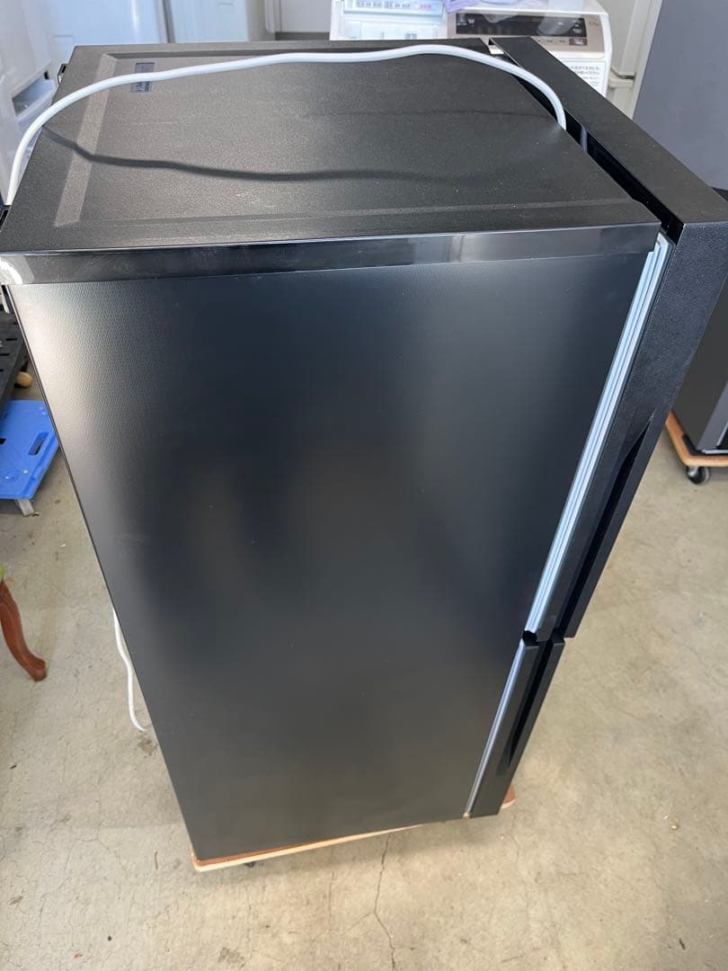 女性オーナーTWINBIRD 2023年 121L 2ドア冷凍冷蔵庫