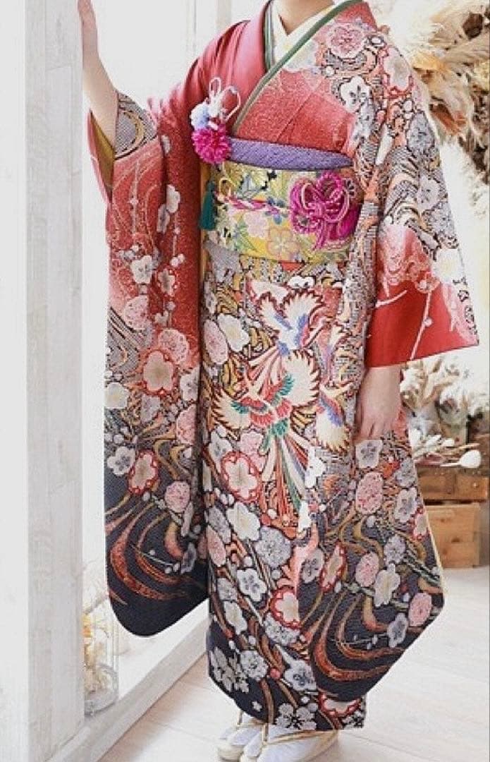 m*9様 美しい　振袖　着物　赤　鳳凰　絞り　15枚目の帯、緑帯締め帯揚げ、襟、 m*9様 美しい 振袖 着物 赤 鳳凰 絞り 15枚目の帯、緑帯締め帯揚げ、襟