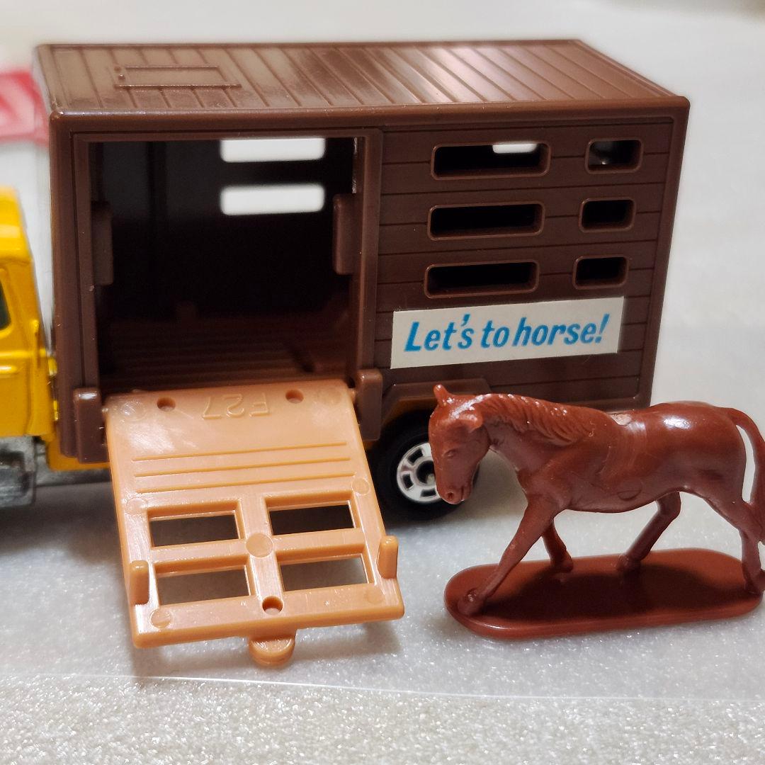 199.日本製トミカ フォード キャトル トラック クリアケース入り