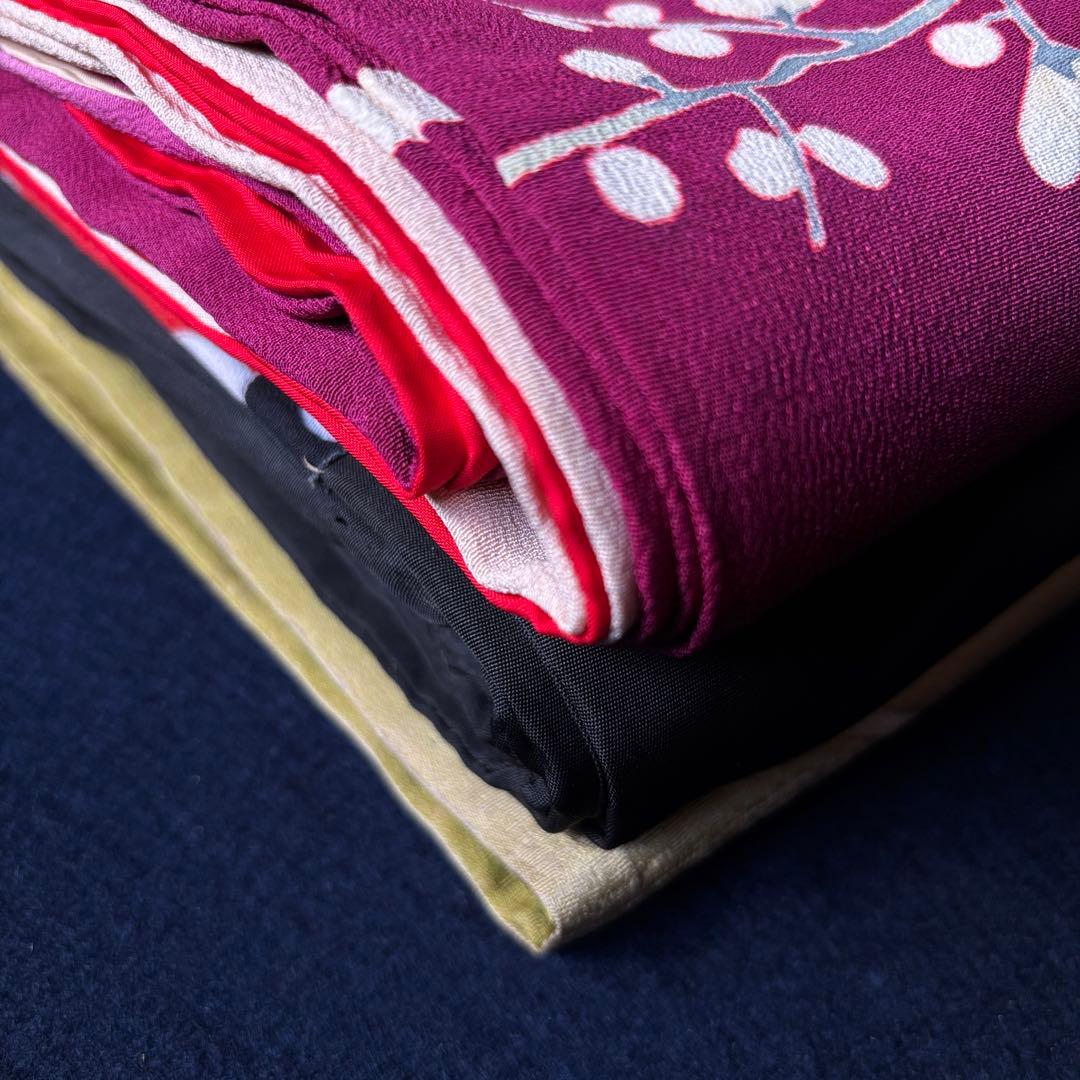 2614 アンティーク着物2枚・羽織1枚おまとめ売り 材料正絹 - メルカリ