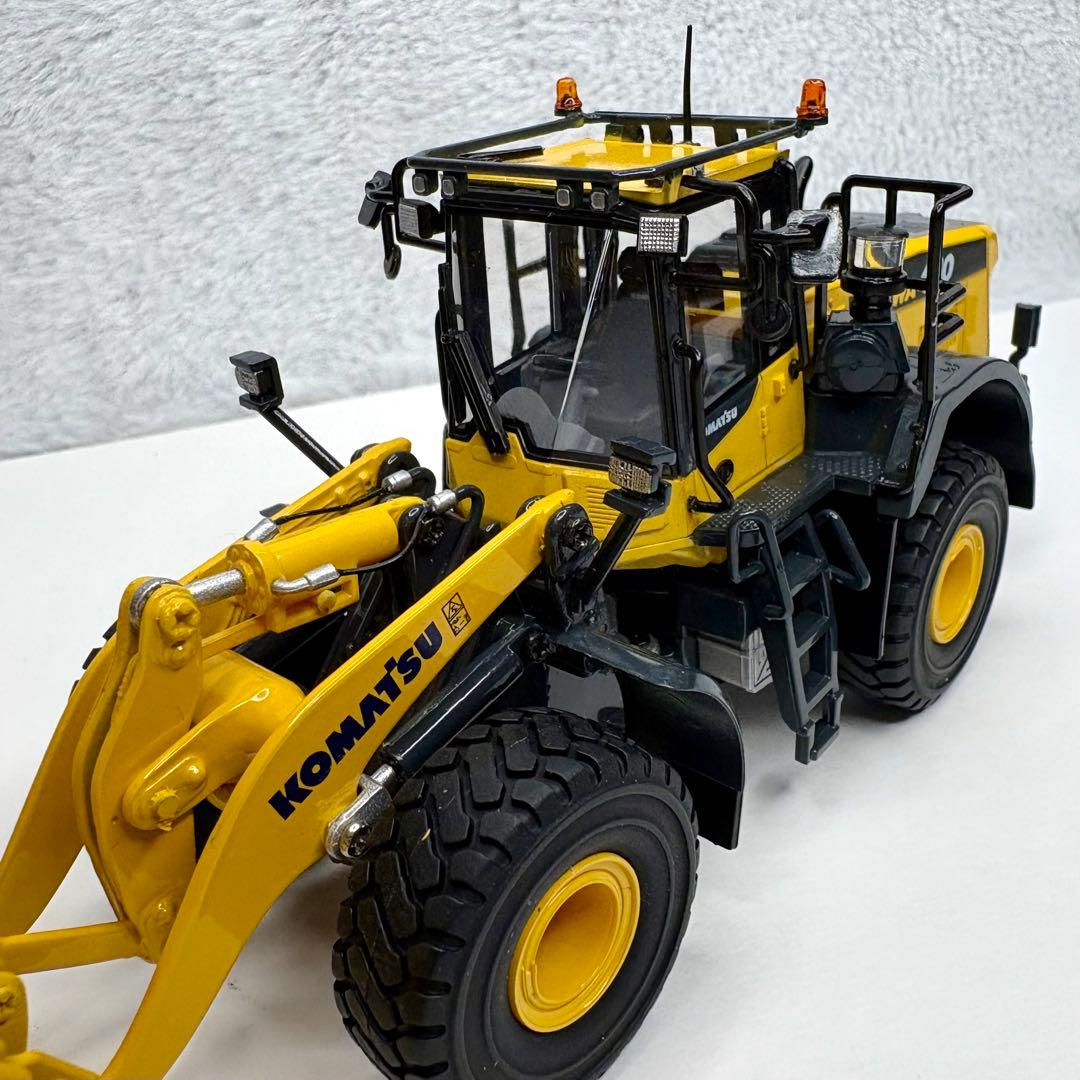 KOMATSU コマツ WA470-8 ホイールローダー 1/50 - メルカリ