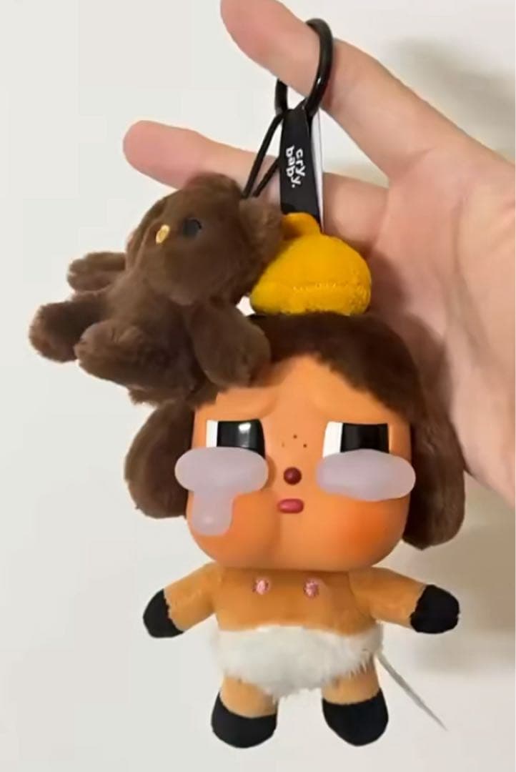 CRYBABY Crying Again シークレットのBABY BLONDE