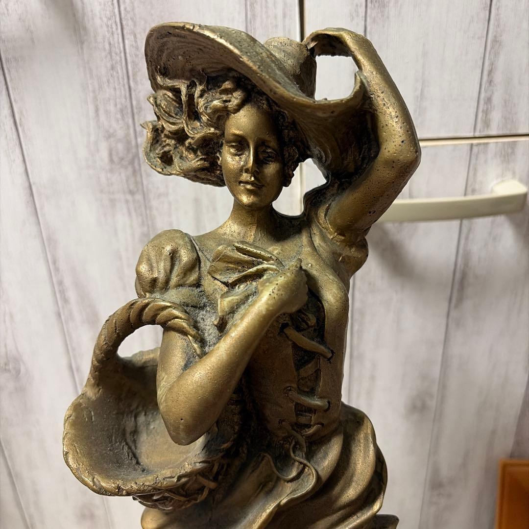 アンティーク風 ブロン ズ調 西洋女性像 置物