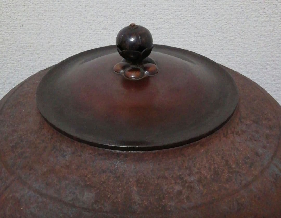 正規 品ホビー・楽器・アート - 角谷与兵衛作 菊地紋 真形釜 共箱