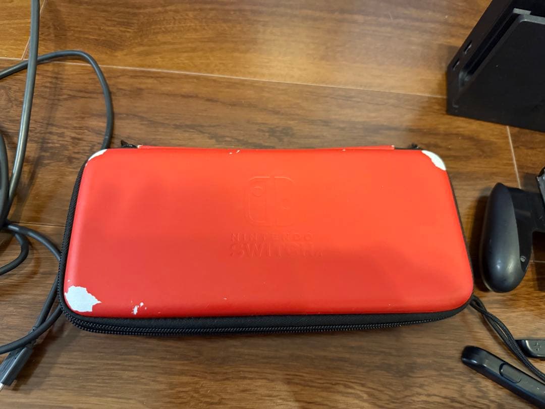 Nintendo Switch 本体 赤/紫 充電器・ドック付き