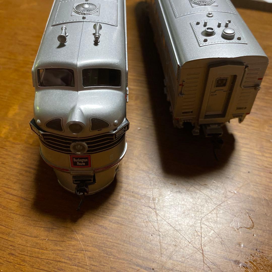 Athearn 鉄道模型　CHICAGO burlington f7a-f7b