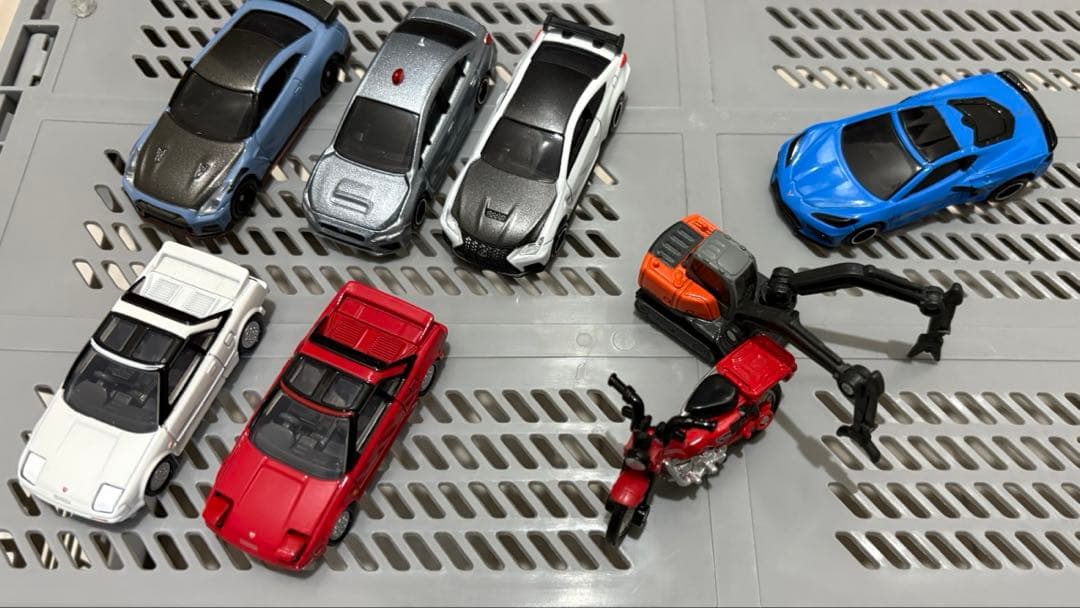 トミカまとめ売り カーケシセット販売 - メルカリ