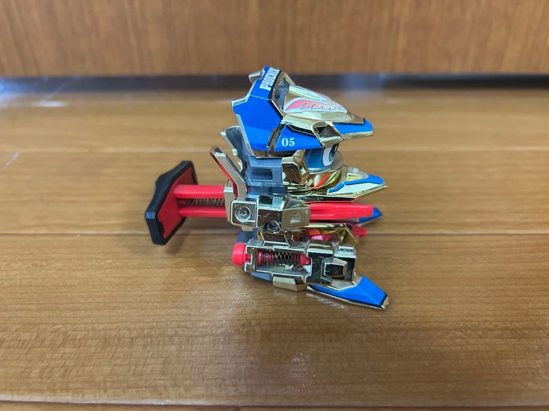 ビーダマン コンバットフェニックス ゴールドメッキ