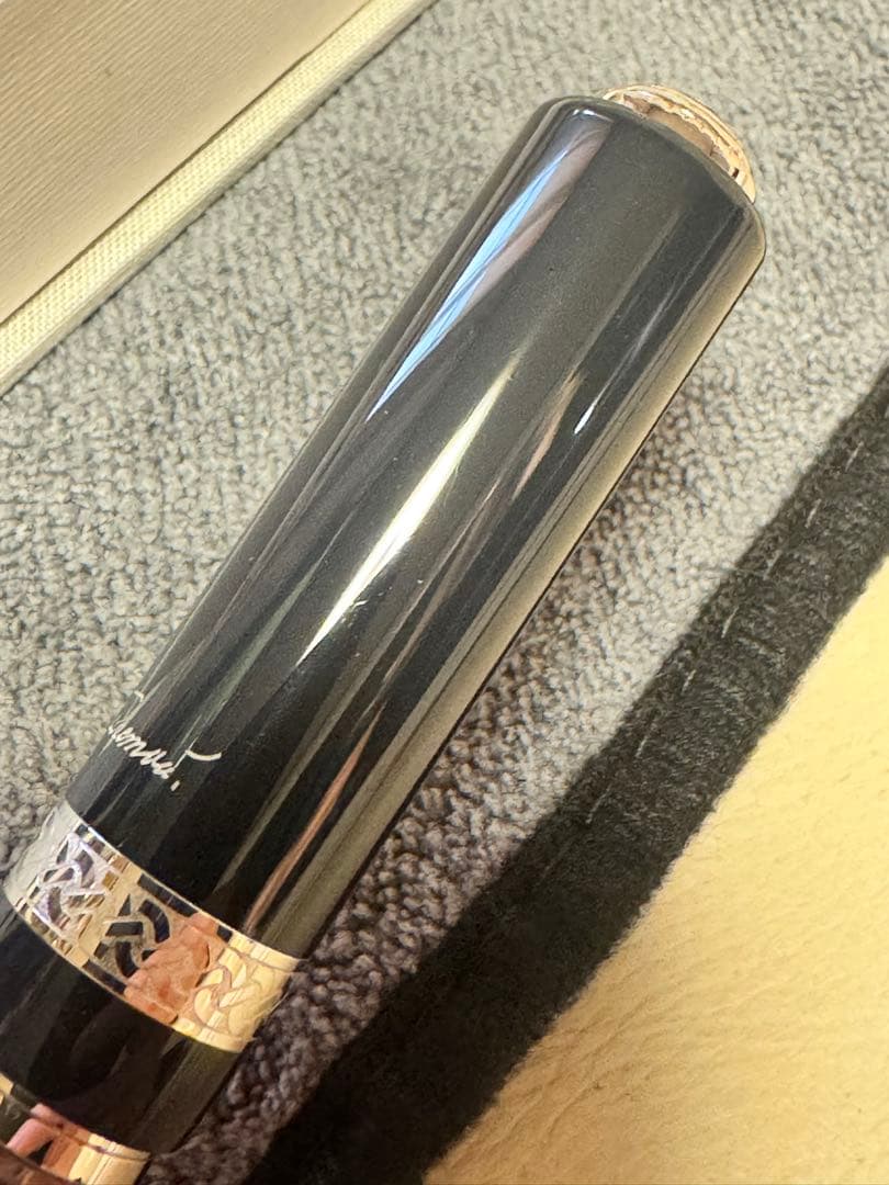 モンブラン 作家シリーズ レフ・トルストイ ボールペン レザーケース