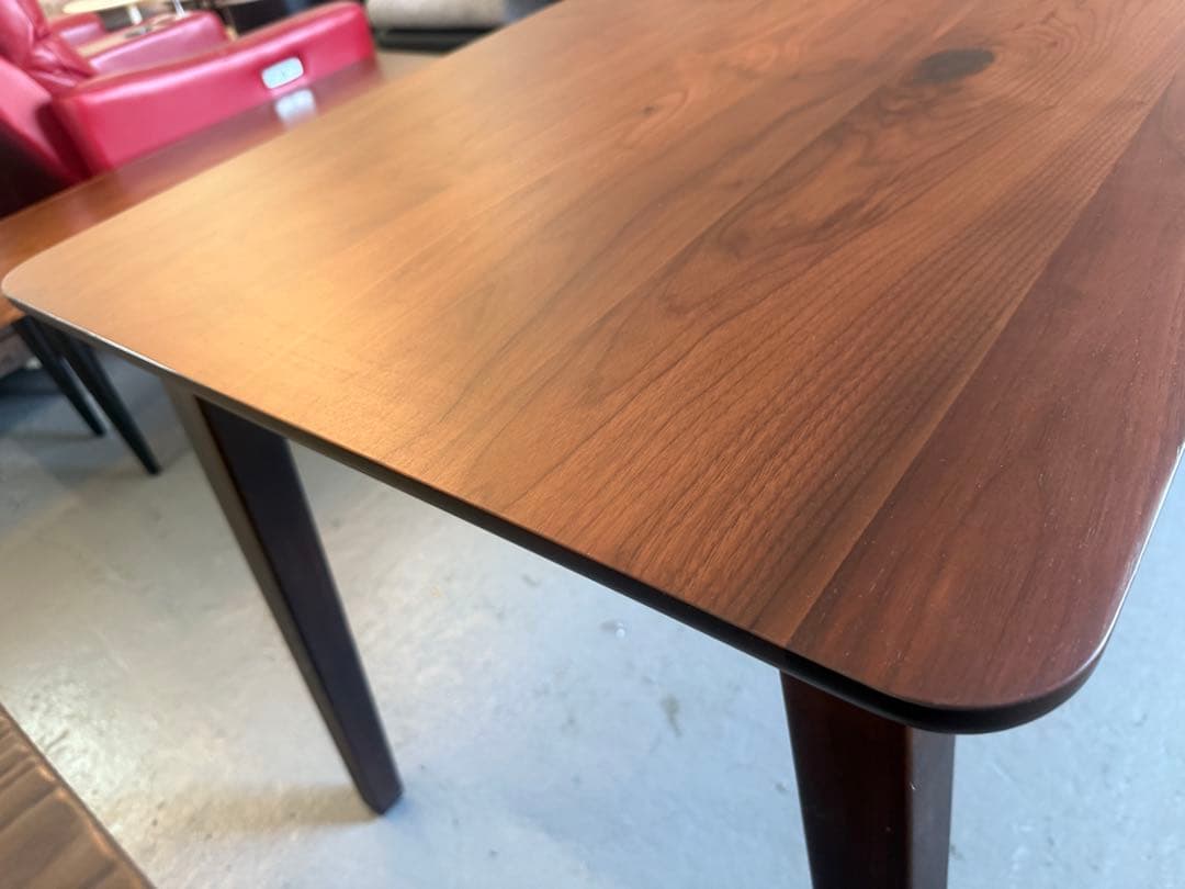 ダイニングテーブル　大塚家具　MOV2 幅150cm