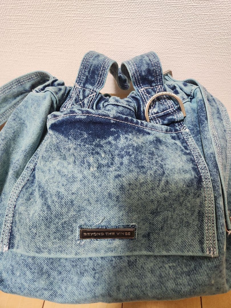 デニムショルダーバッグ Beyond The Vines(BTV)限定トート付き