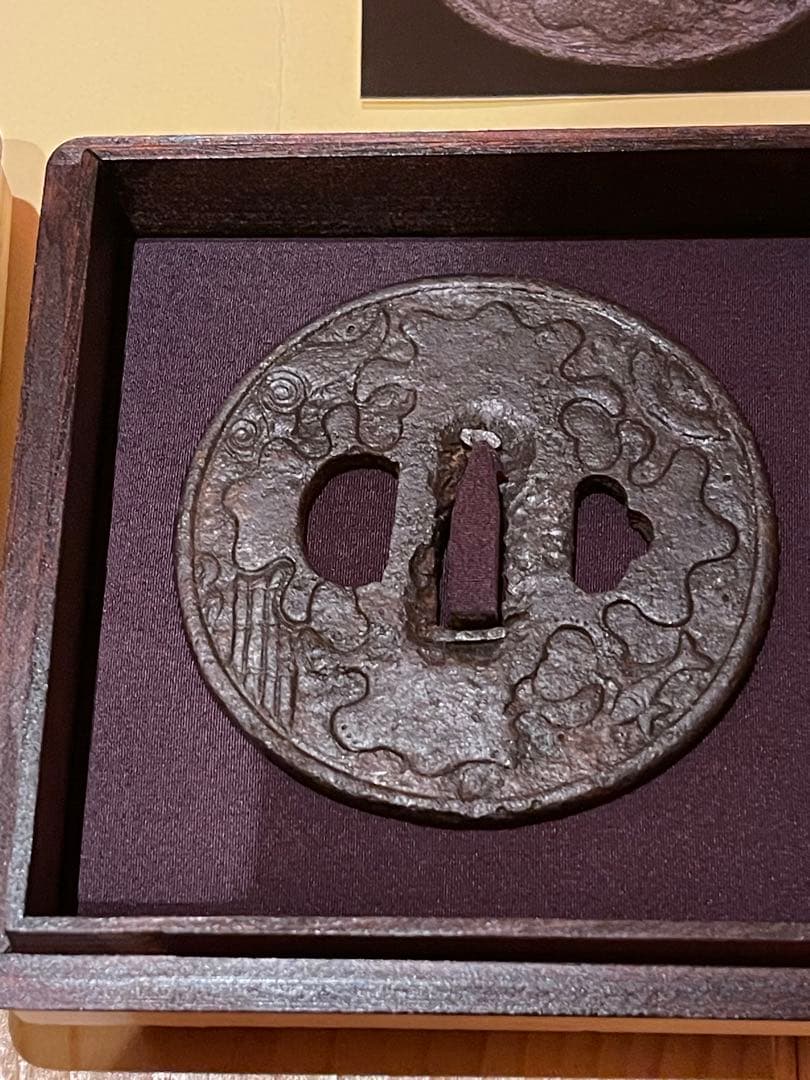 涼*太様 [最終値下げ] 鐔　無銘(鎌倉) 保存刀装具鑑定書付き