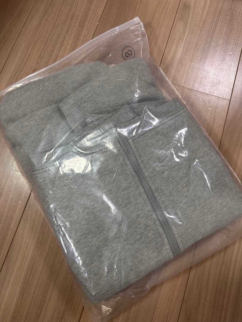 【bastard】PUNK PRINT APPLIQUE HOODIE ニキ着用