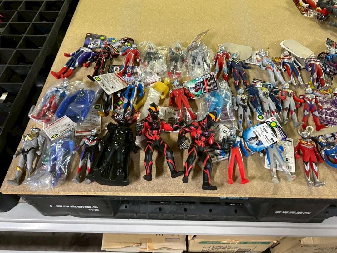KS3 ウルトラマンシリーズ フィギュア セット 58体 そのほか8体