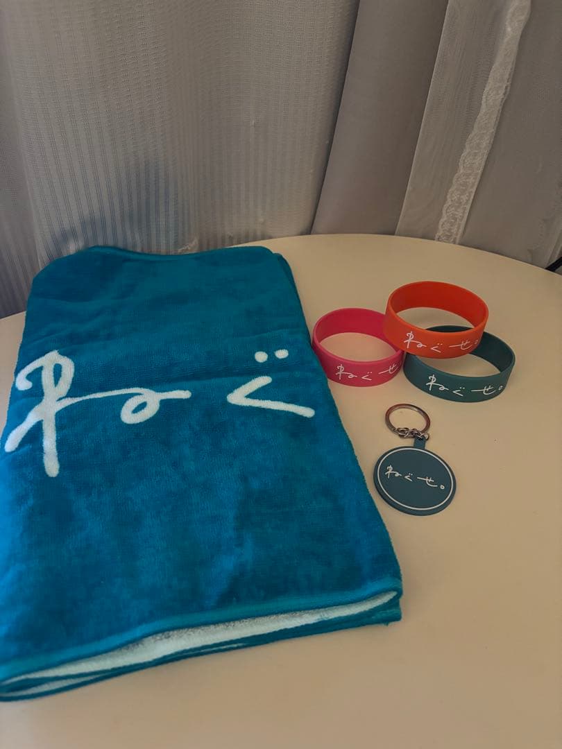 ヤングスキニー タオル Tシャツ アルバム キーホルダー ラババン