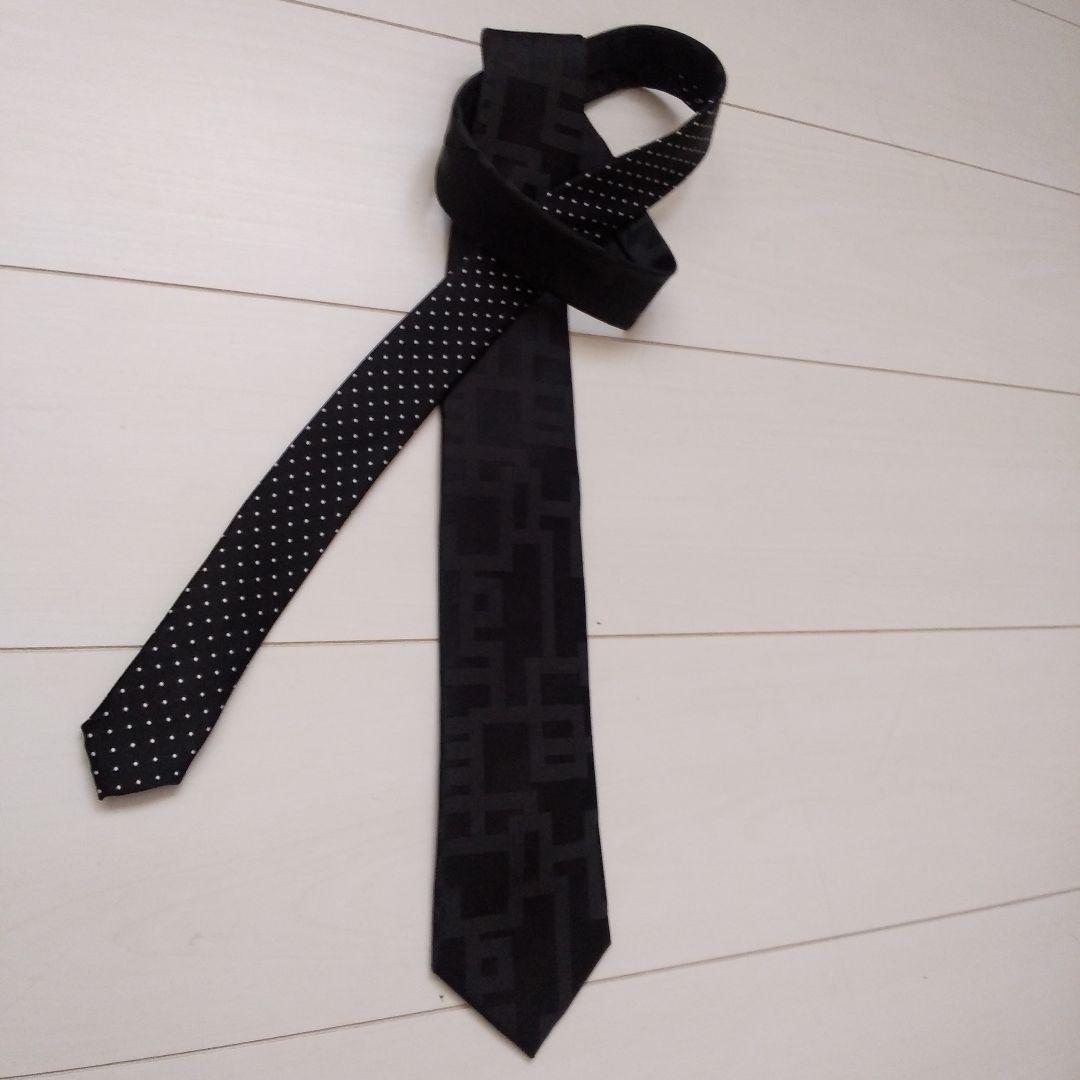 布袋寅泰×タケオキクチネクタイG柄 TAKEO KIKUCHI コラボ