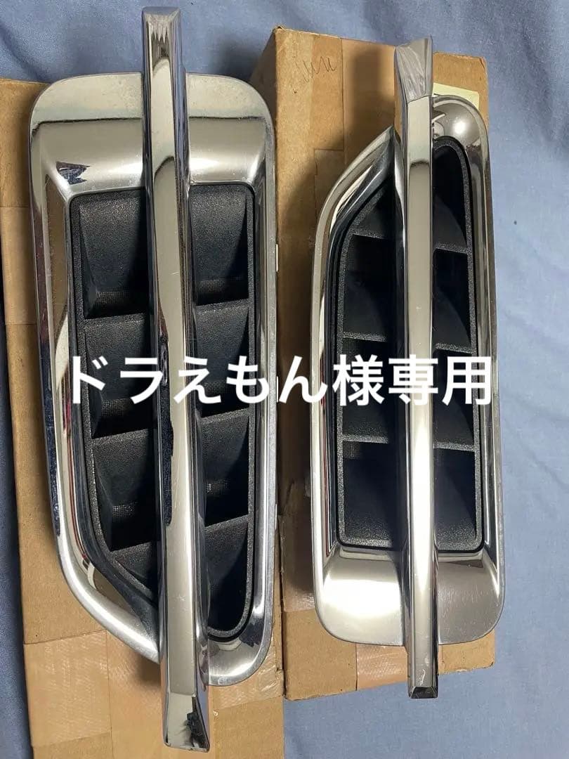 ちいかわ × MLB TOKYO SERIES ホログラムカンバッジ 1BOX-公式ストア