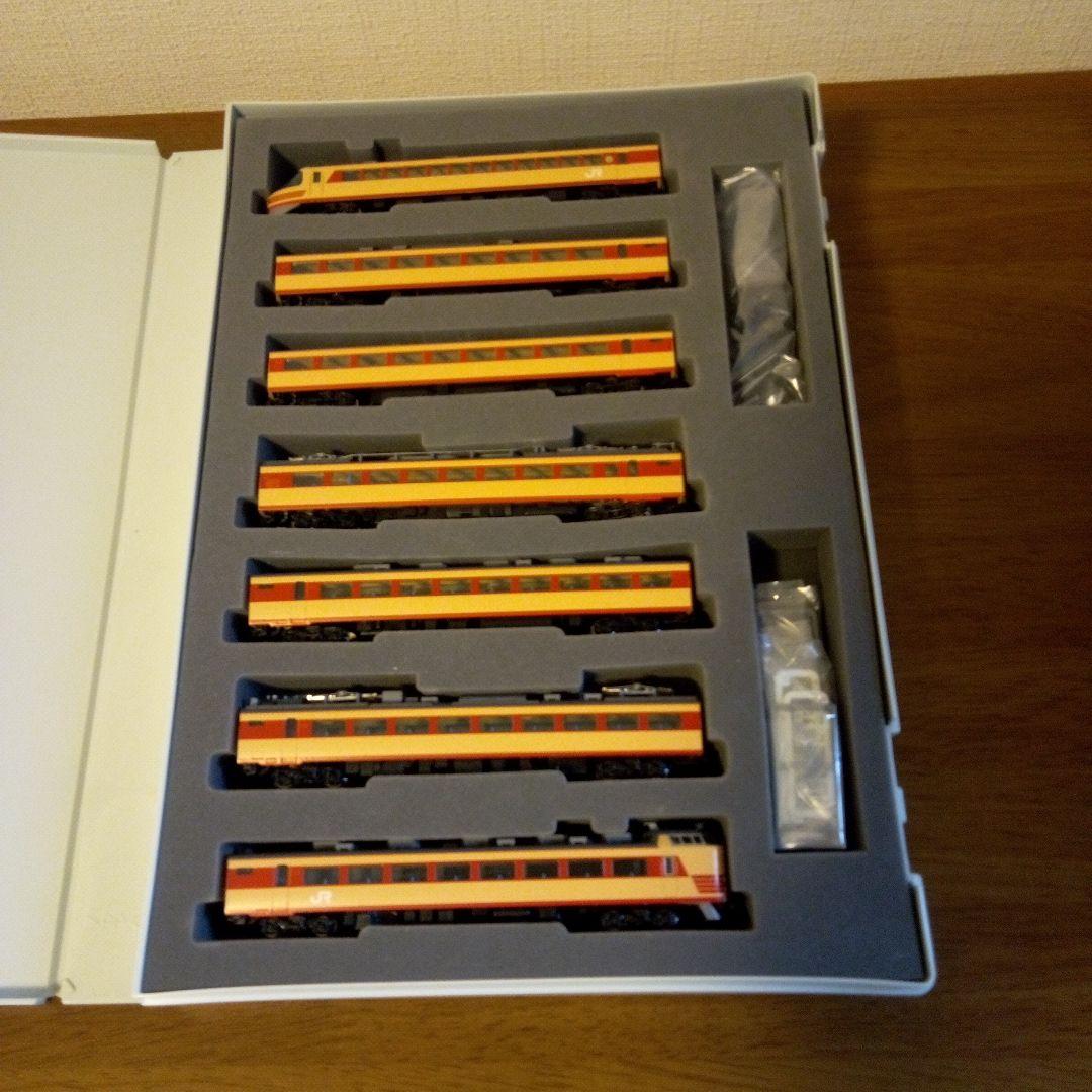 JR485系特急電車(雷鳥・クロ481-2000)基本セットA＋増結セットB