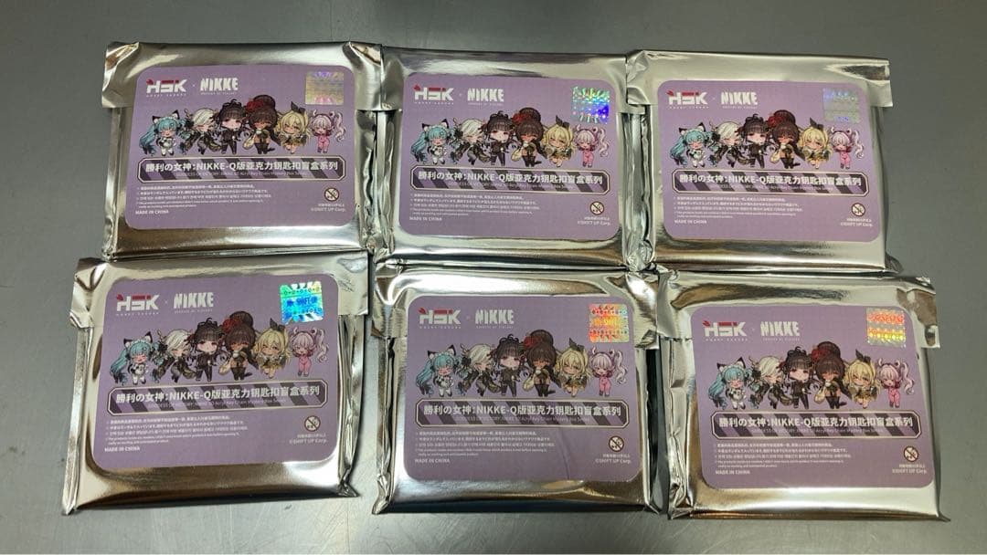 勝利の女神 NIKKE Qエディション アクリルキーホルダー ブラインドボックス