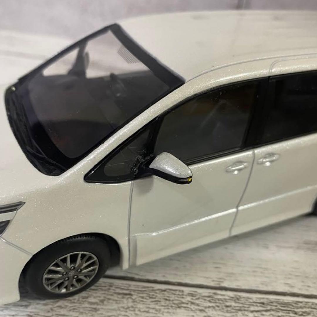 TOYOTA VOXY トヨタ ヴォクシー 80 前期 ミニカー カラーサンプル