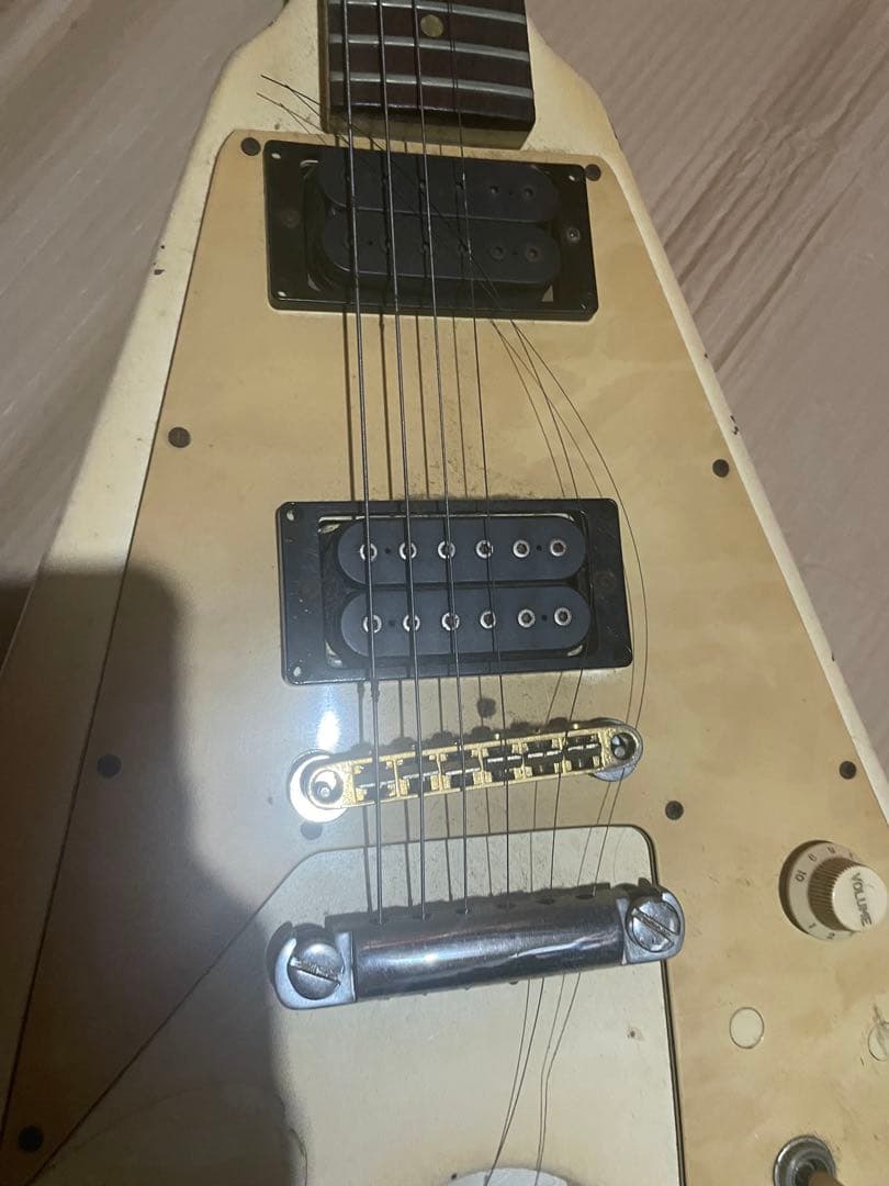 G*&様 Flying V エレキギター クリーム色