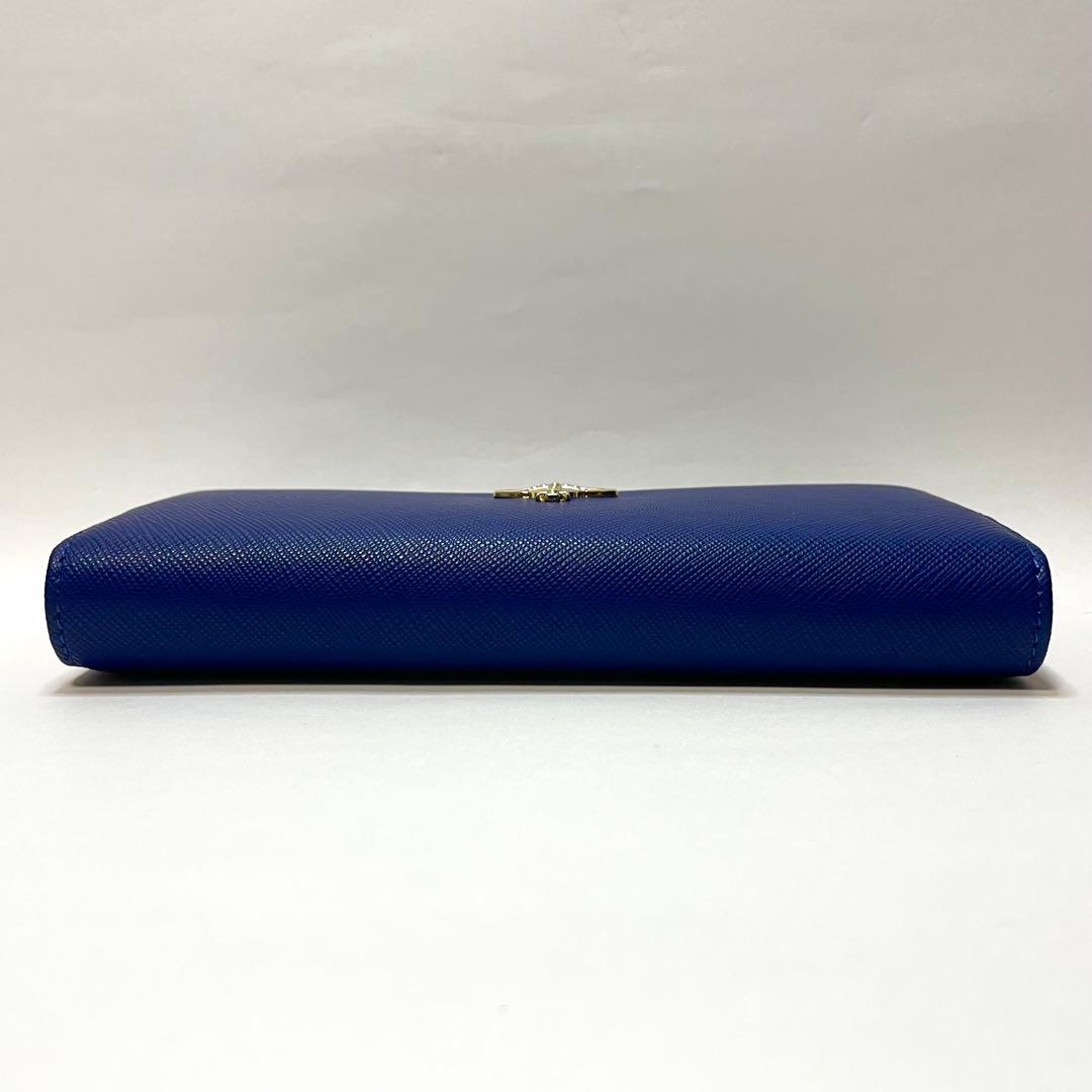 いちごちゃん様専用】Vivienne Westwood 二つ折り財布 ブルー - メルカリ