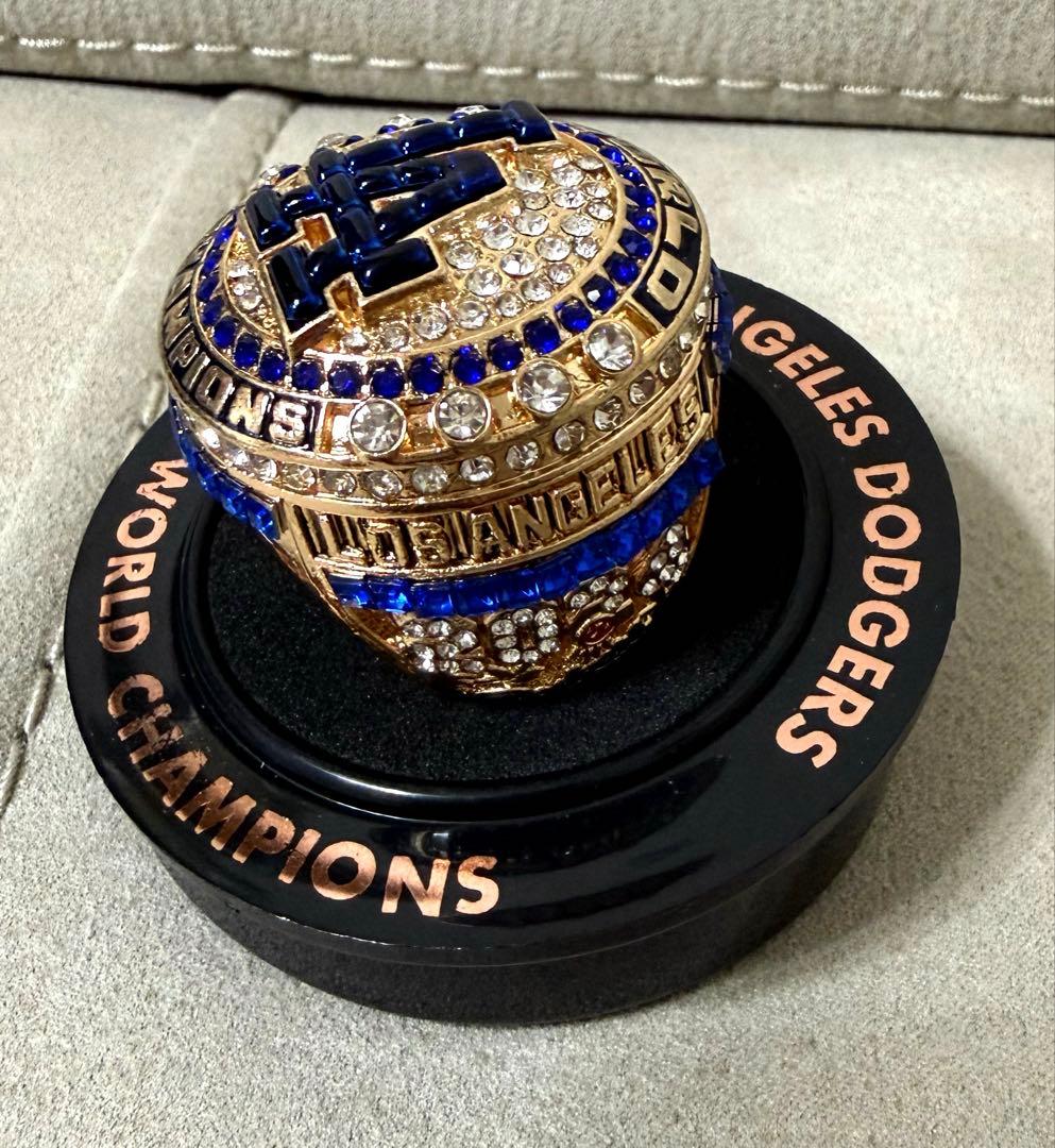 山本由伸 来場者限定2024ワールドチャンピオンリング LAドジャース