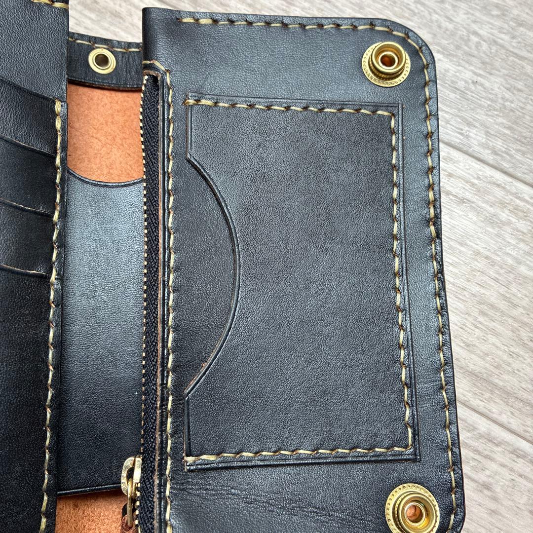 【茶芯ブラック】ミドルトラッカーウォレット　真鍮　お札を折らずに収納　タイプB