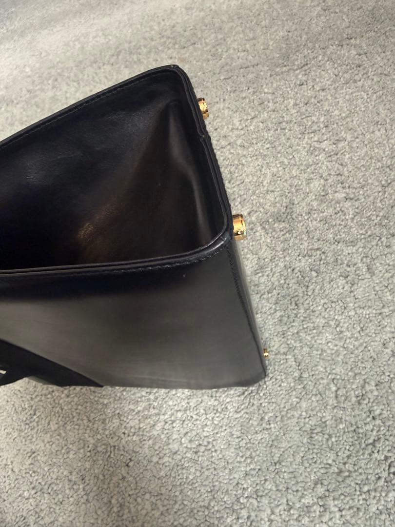 【Salvatore Ferragamo】 Vara リボンハンドバッグ