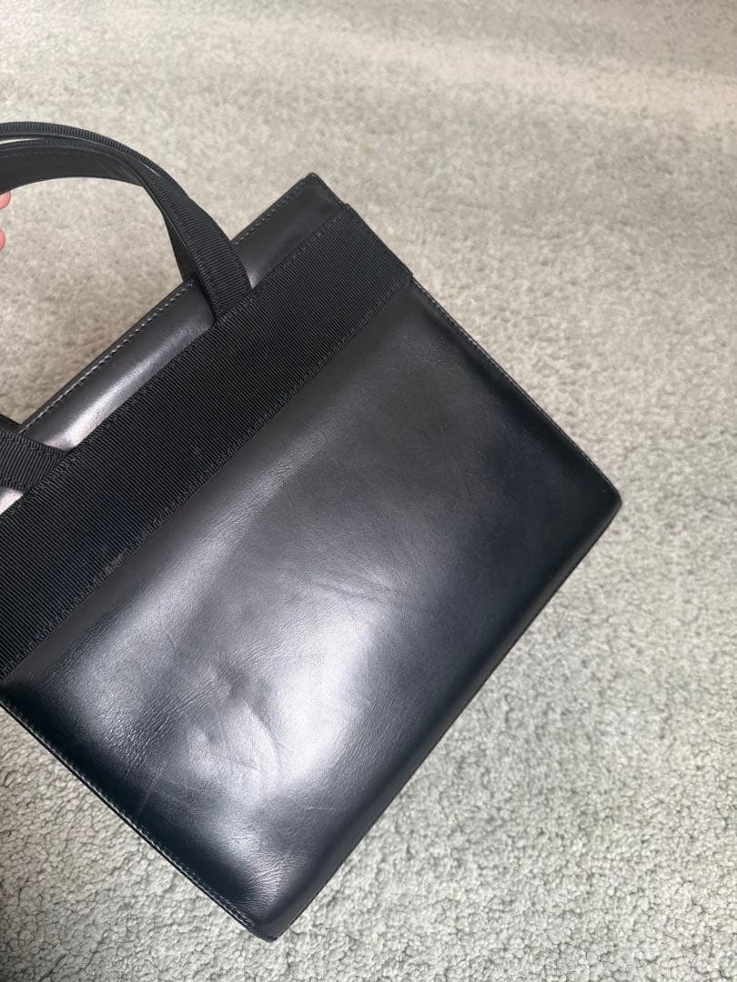 【Salvatore Ferragamo】 Vara リボンハンドバッグ