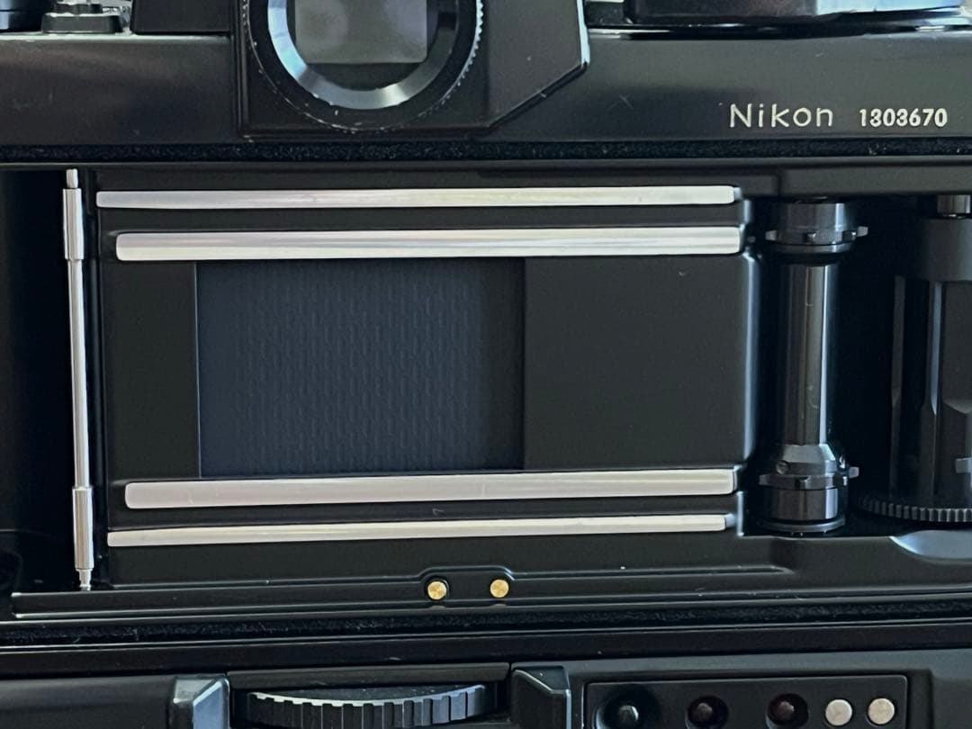 Nikon F3 / MD-4 / Zoom 75-150mm 付属品多数 Nikon F3 150mm Zoom F3アイ