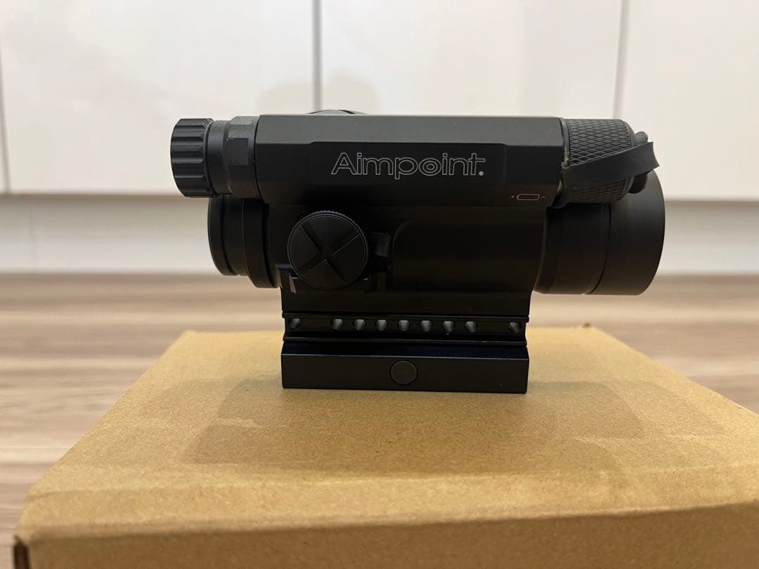 エイムポイント　COMP M4 タイプ　ドットサイト　サバゲー　ルビーコート