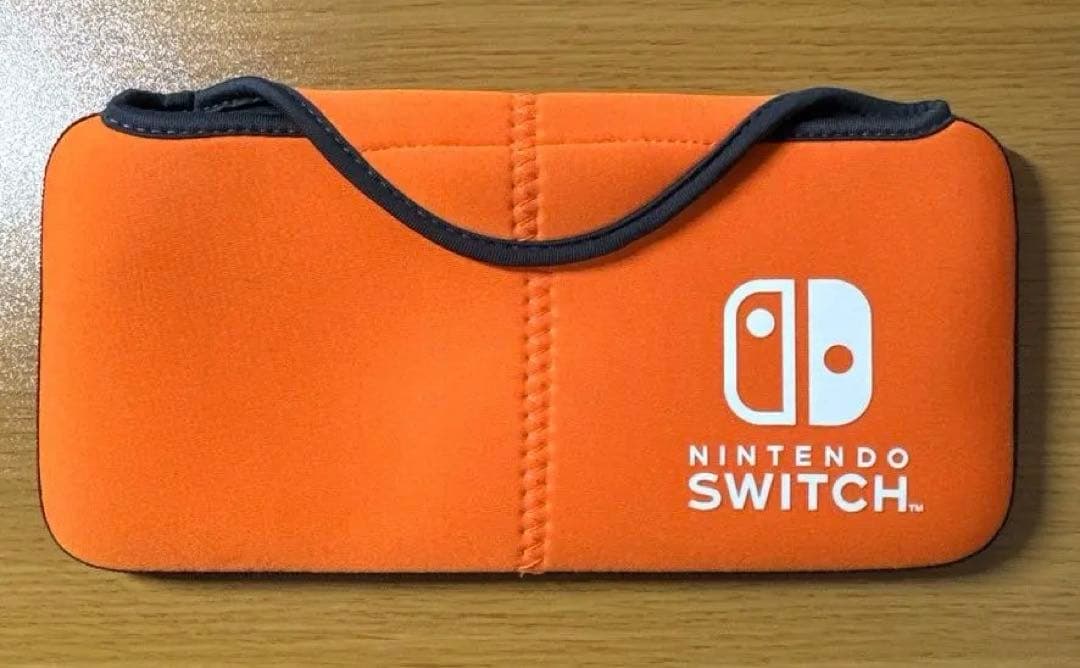 Switch 本体（バッテリー強化版）＋SDカード64G＋ソフトケース＋その他