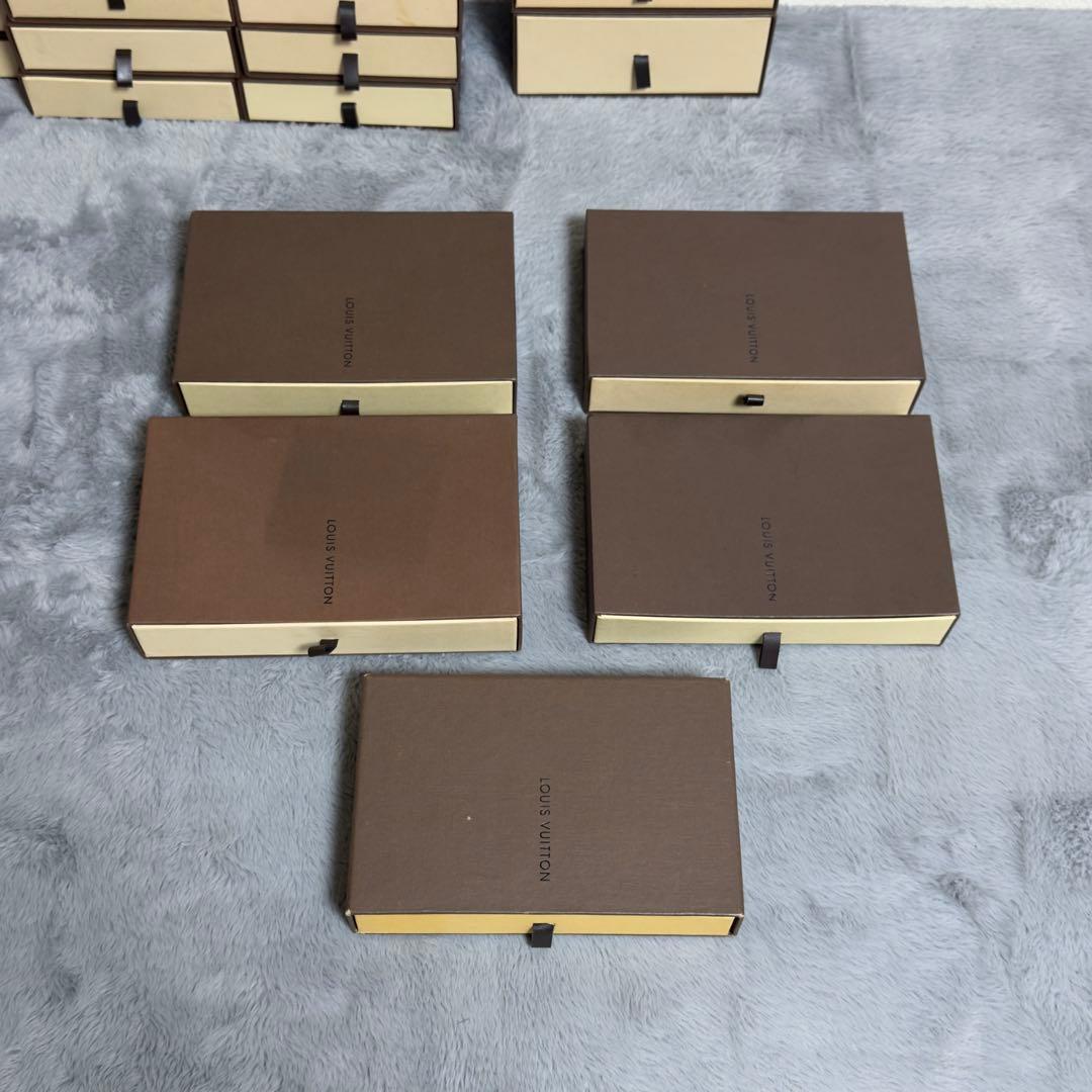 極美品多数】LOUIS VUITTON ルイヴィトン空箱まとめ 財布 小物 - メルカリ