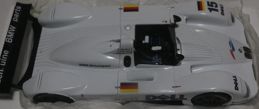 貴重 京商製BMW V12LMR 1／18 1999ル・マン24H優勝車 品