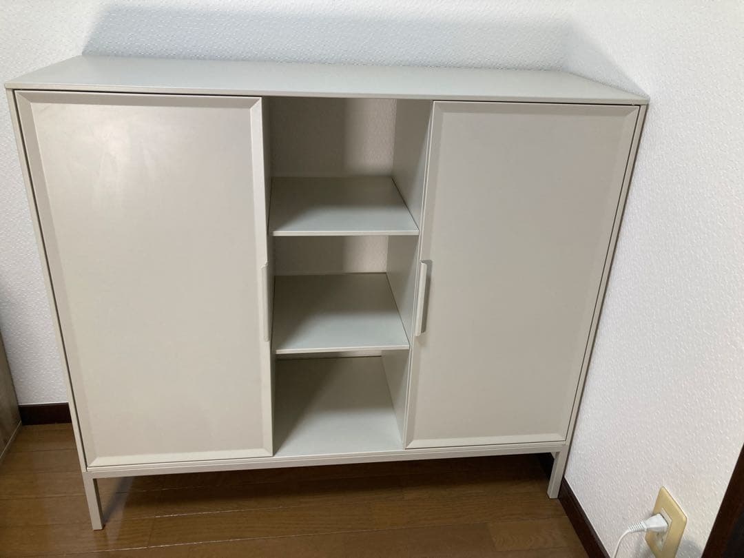 IKEA TULLSTORP -トゥルストルプ- キャビネット ベージュ